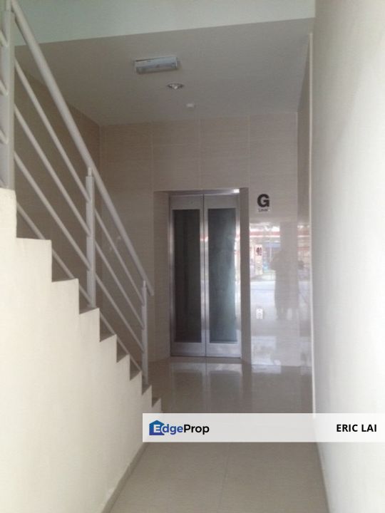 Walking distance Banks & Malls. Facing main road. Most Crowded Commercial Area in Setapak, Kuala Lumpur, Setapak