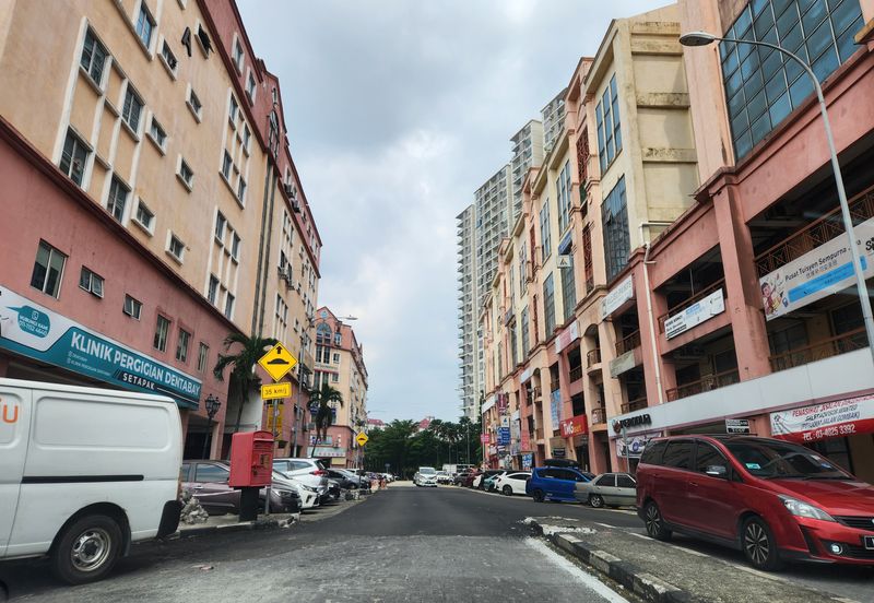 Ground floor shop for rent. Diamond Square. Setapak. Jln gombak