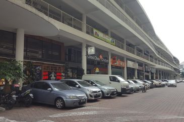 Platinum Mondrian (Pv128)