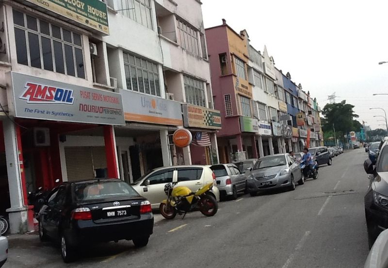 Corner shop for rent. Walking distance Banks & Malls. Crowded Commercial Area in Setapak