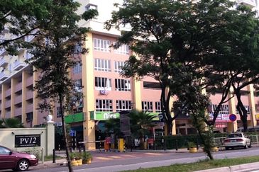 Setapak Corner Shop. Tenanted. Walking distance Banks & Mall. Future MRT