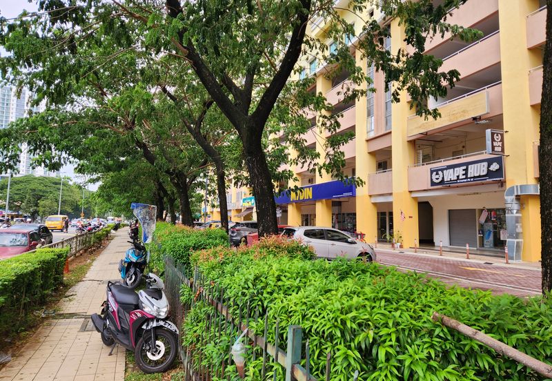 Setapak Corner Shop. Tenanted. Walking distance Banks & Mall. Future MRT