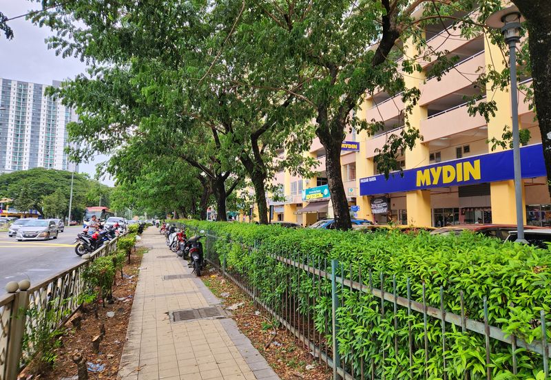 Setapak Corner Shop. Tenanted. Walking distance Banks & Mall. Future MRT