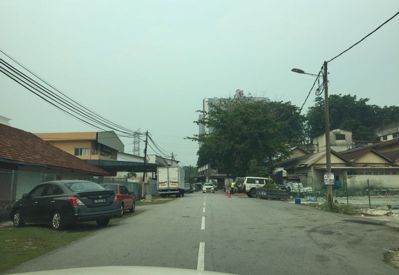 Setapak Factory For Rent. Plenty of parking spaces. Walking distance to Banks and Malls