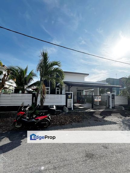 Renovated single storey paya rumput perdana, Melaka, Melaka Tengah