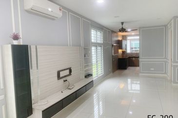 Pusat Bandar Putra Permai