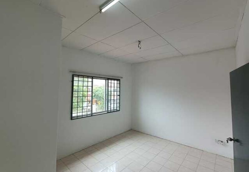 Jalan SP 6 @ Bandar Saujana Putra