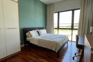 16 Quartz Melawati Condominium