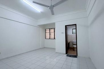 Vista Bayu Apartment, Taman Bayu Perdana