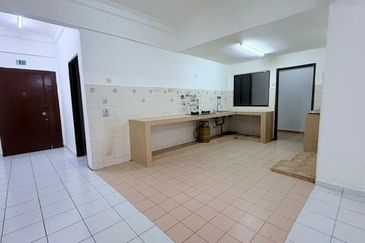 Vista Bayu Apartment, Taman Bayu Perdana