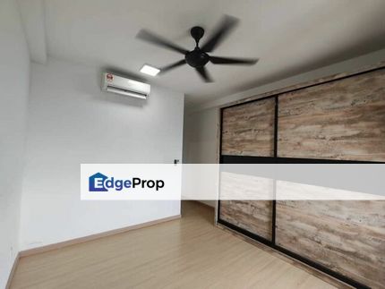 Gravit8 @ Klang South, , 