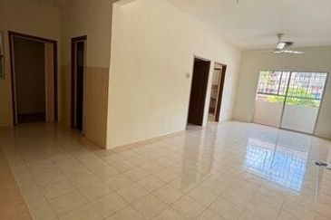 Bayu Villa Apartment, Bayu Perdana
