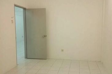 Vista Bayu Apartment, Taman Bayu Perdana