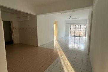 Vista Bayu Apartment, Taman Bayu Perdana