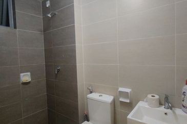 Ashino Residences @ Gravit8