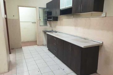 Bayu Villa Apartment, Bayu Perdana