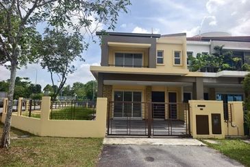 Ixora Residences @ Bandar Seri Coalfields