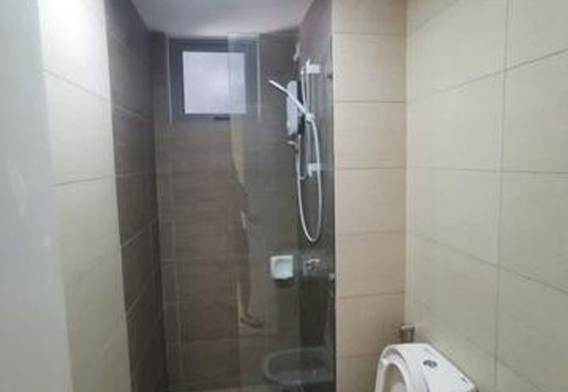 Gravit8 @ Klang South