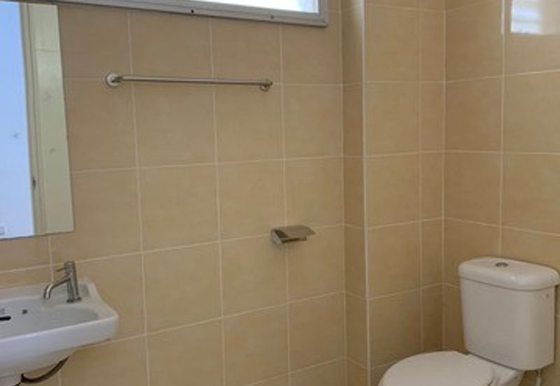 Sri Puteri (Earls Court), Ukay Perdana