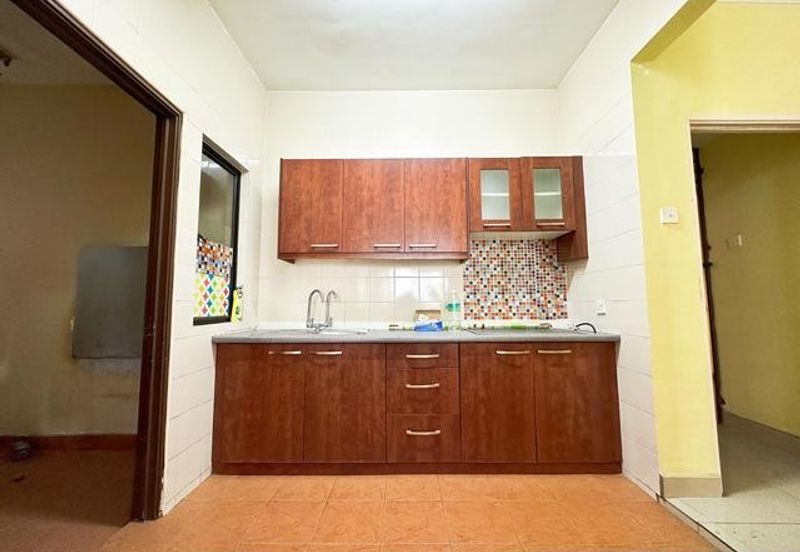 Royal Domain Sri Putramas II