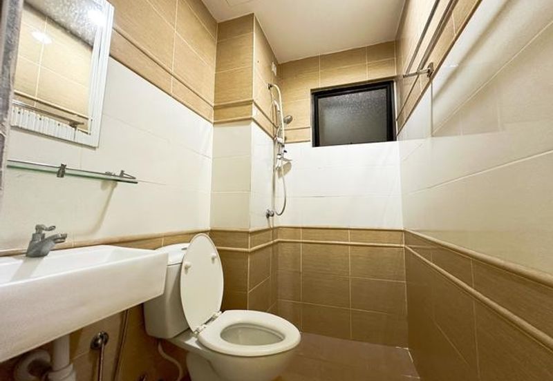 Royal Domain Sri Putramas II