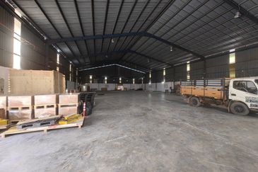 WAREHOUSE INDUSTRIAL ZONE PHASE 4 - KHTP