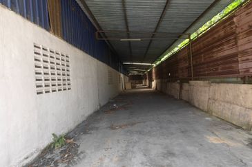 WAREHOUSE INDUSTRIAL ZONE PHASE 4 - KHTP