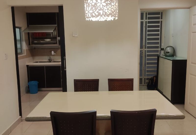 D'Piazza Condominium