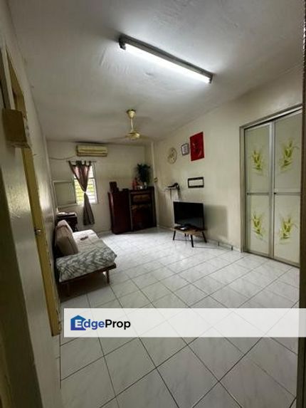 Bukit Tinggi 1 Flat Apartment, Selangor, 