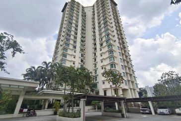 Desa ParkCity (Nadia Parkfront Condominium)