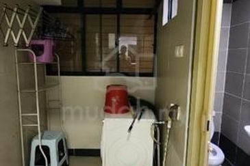 Desa ParkCity (Nadia Parkfront Condominium)