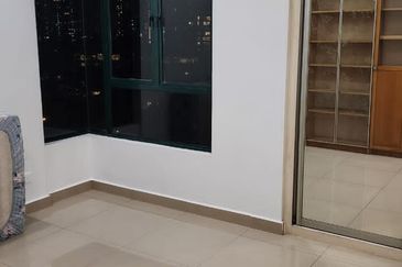 Desa ParkCity (Nadia Parkfront Condominium)