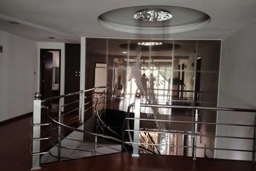 Jalan Kemuning Permai 33/42 