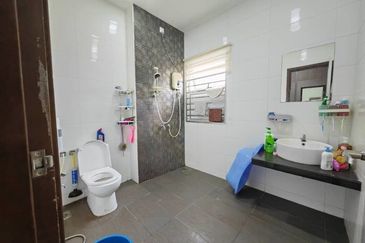 Jalan Andalas Istimewa 