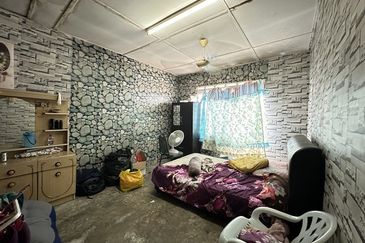 Taman Dato Hormat, Telok Panglima Garang