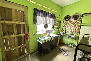 Taman Dato Hormat, Telok Panglima Garang