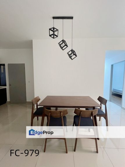Nearby KTM/LRT M Vertica Cheras F/F 3R2B 850SF Aircond Water Heater Covered walkway to LRT, Kuala Lumpur, Cheras