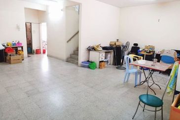 Master room with Toilet,  Landed Double Storey 🏠, Mrt Taman Mutiara, Cheras