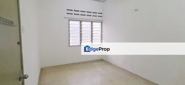 Master room with Toilet,  Landed Double Storey 🏠, Mrt Taman Mutiara, Cheras, Kuala Lumpur, Cheras