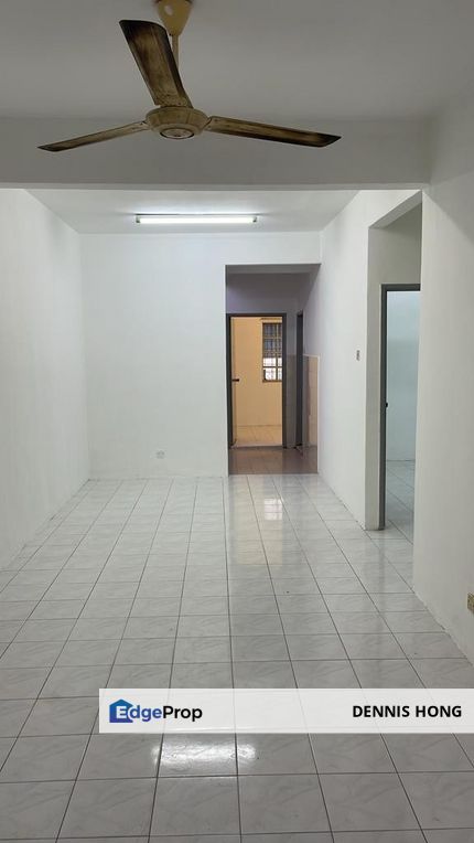 Taman Saga Townhouse for sale lower floor, Kuala Lumpur, Ampang