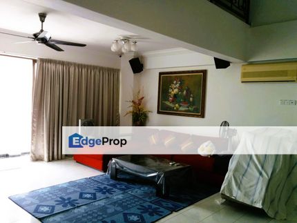 Menara Greenview Penthouse | Corner Unit | 6r5b | Fully Renovate & Furnish | 2 Carpark , Penang, Greenlane