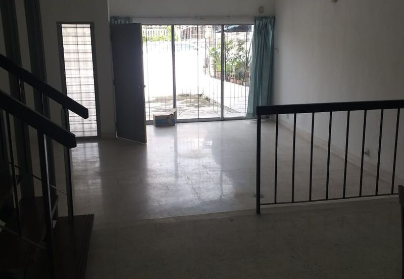 Taman Connaught Landed House for RENT