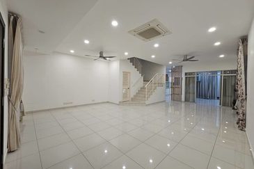 Jalan Setia Indah U13/9