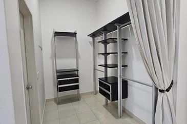 Jalan Setia Indah U13/9