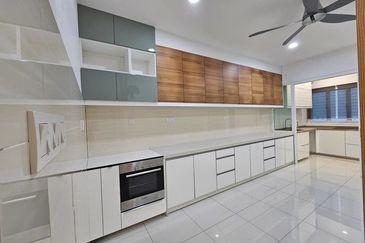 Jalan Setia Indah U13/9