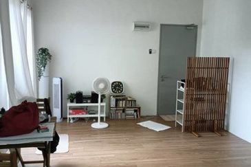 Pangsapuri Akasia, Bandar Botanic