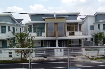 Jalan SP 10 @ Bandar Saujana Putra