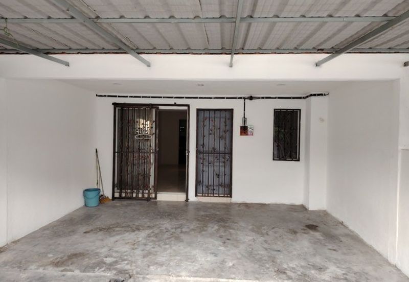 Bandar Saujana Putra