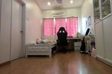 Jalan Makyong, Bandar Bukit Raja