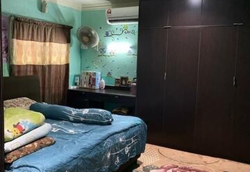 Taman Sungai Kapar Indah